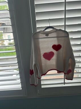 White Heart-Print Knit Sweater - Women's